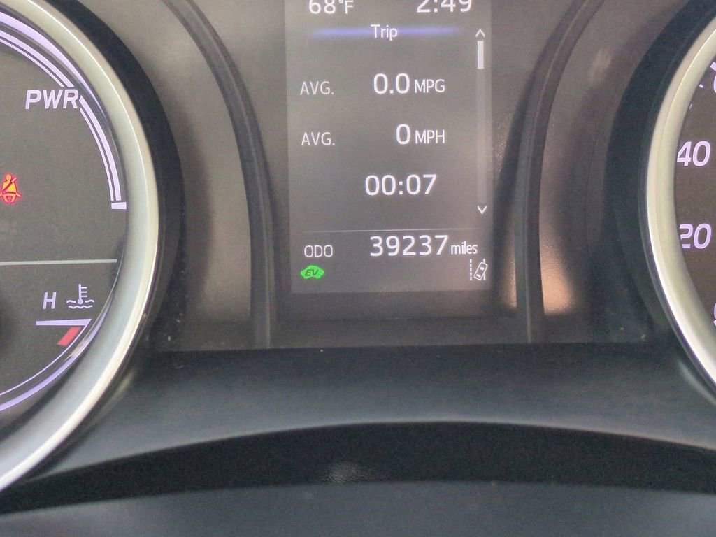 Certified 2021 Toyota Camry LE image 26