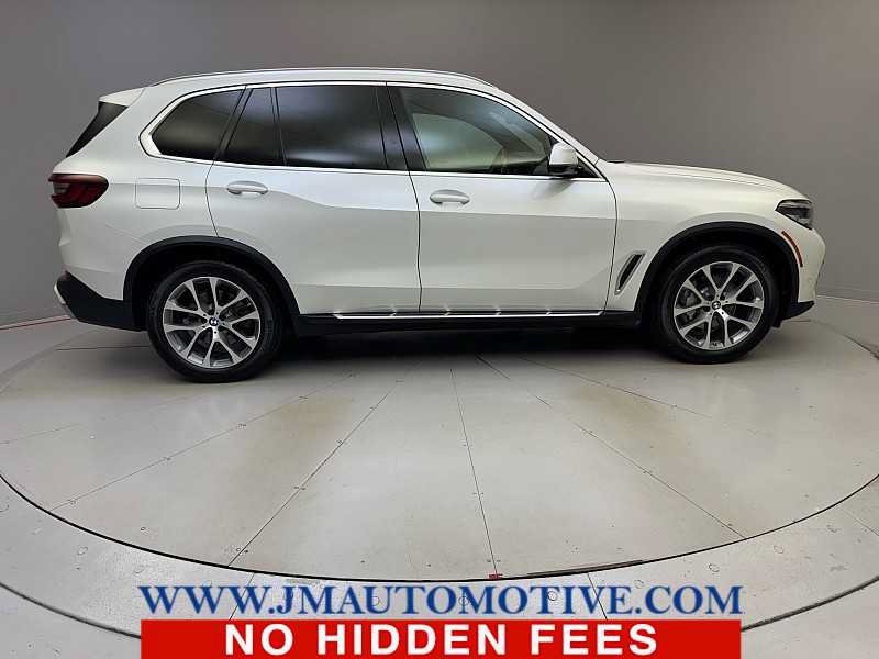 Used 2023 BMW X5 xDrive40i w/ Premium Package AWD/4WD image 6