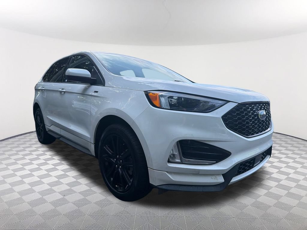 Used 2021 Ford Edge ST-Line FWD image 3