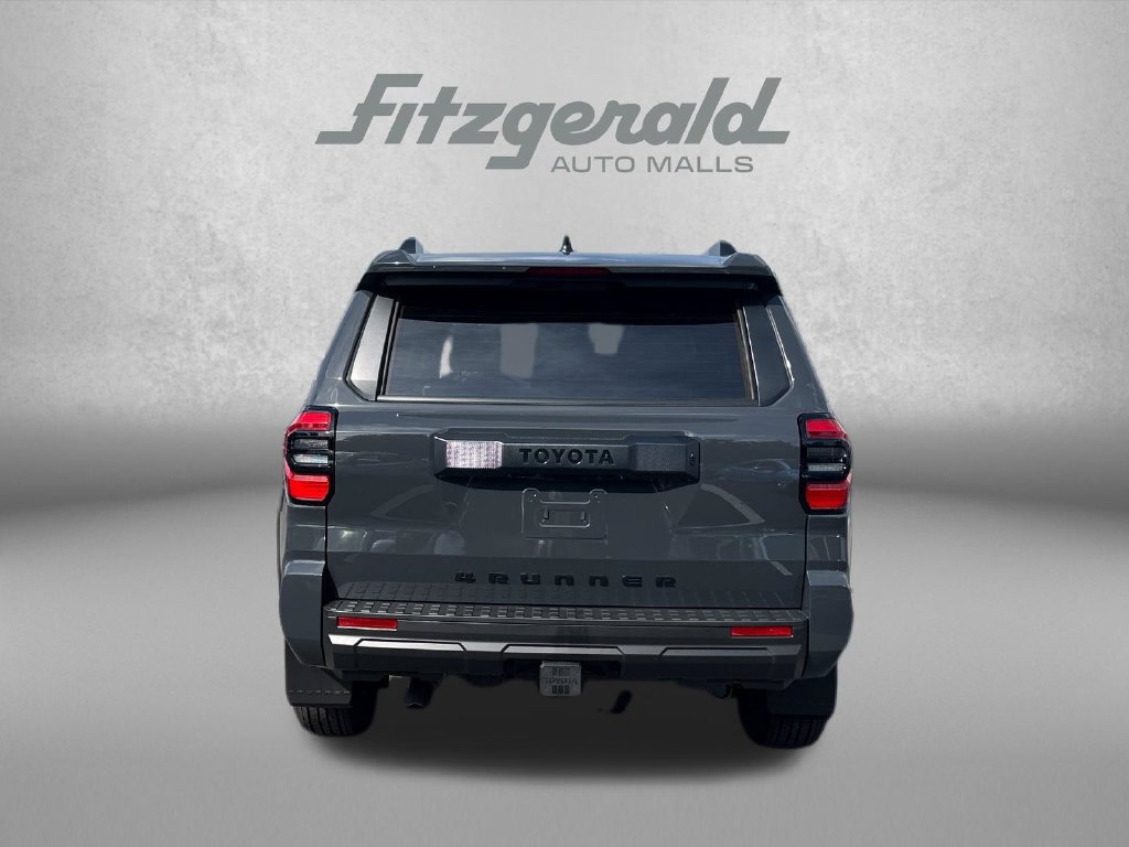 Used 2026 Toyota 4Runner SR5 AWD/4WD image 7
