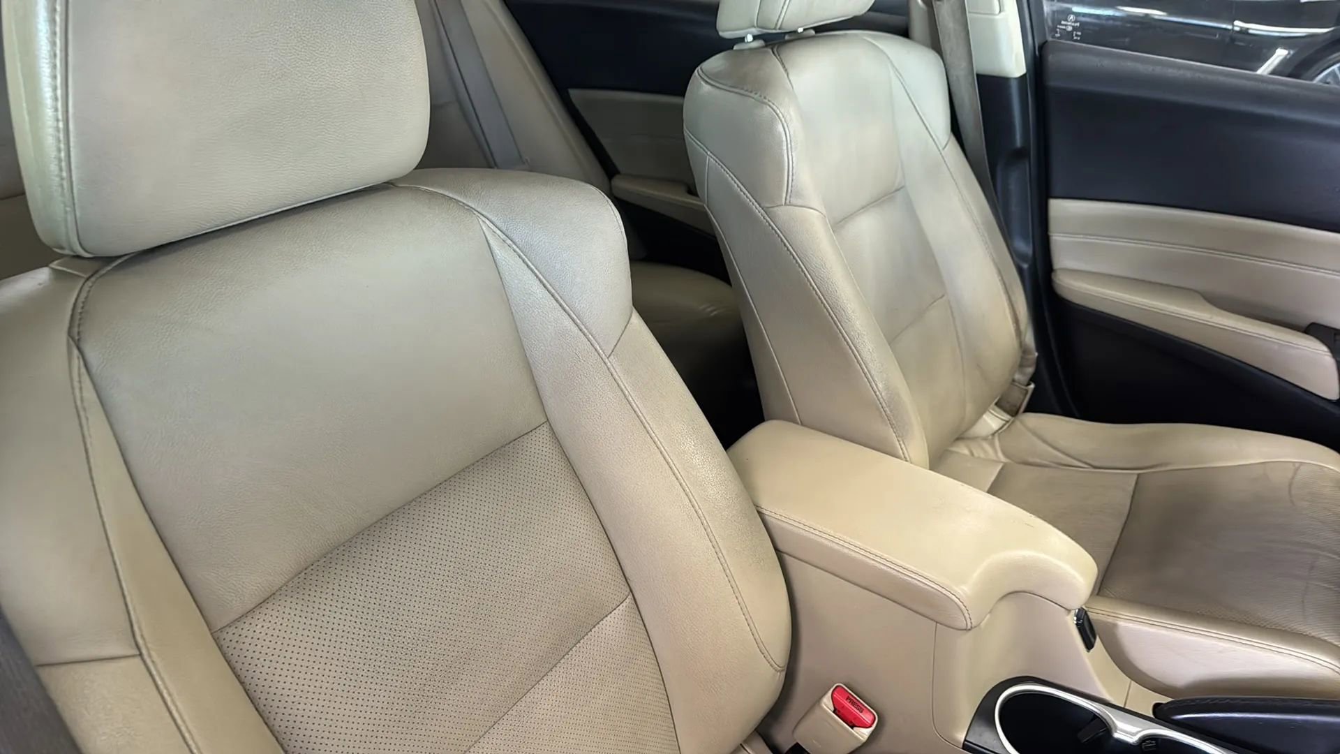 Used 2016 Acura ILX FWD image 12