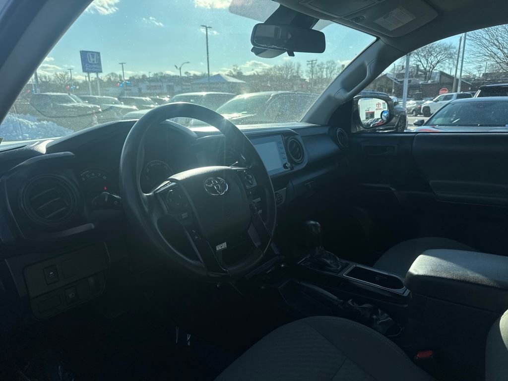 Used 2020 Toyota Tacoma SR image 13