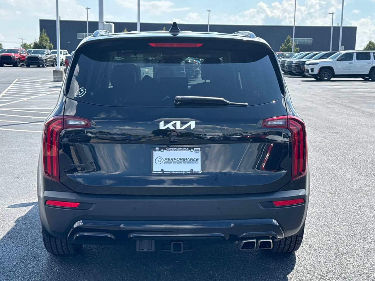 Used 2022 Kia Telluride EX w/ EX Premium Package AWD/4WD image 4