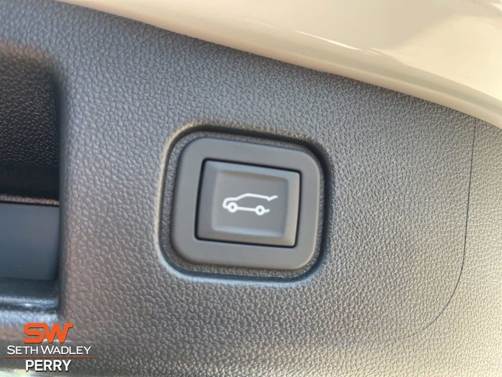 New 2025 Chevrolet Blazer EV LT w/ Super Cruise Package image 13