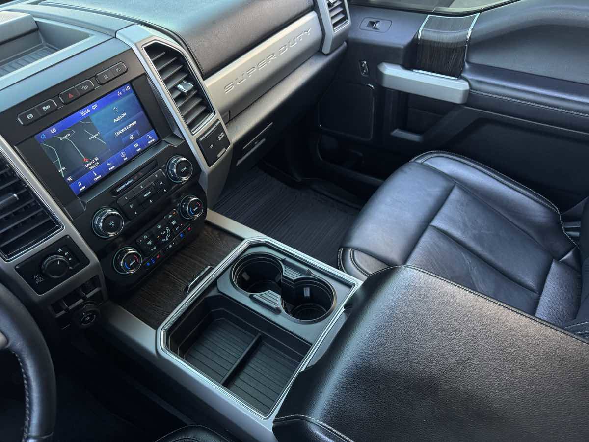 Used 2021 Ford F250 Lariat image 16