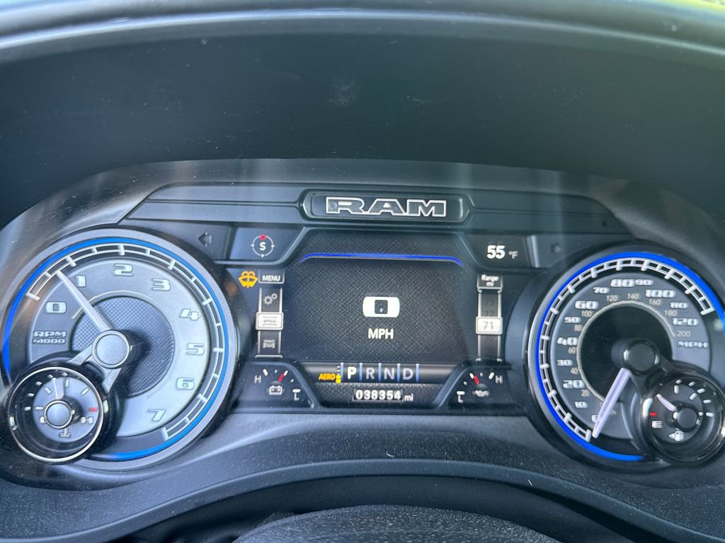 Used 2022 RAM 1500 Limited AWD/4WD image 11