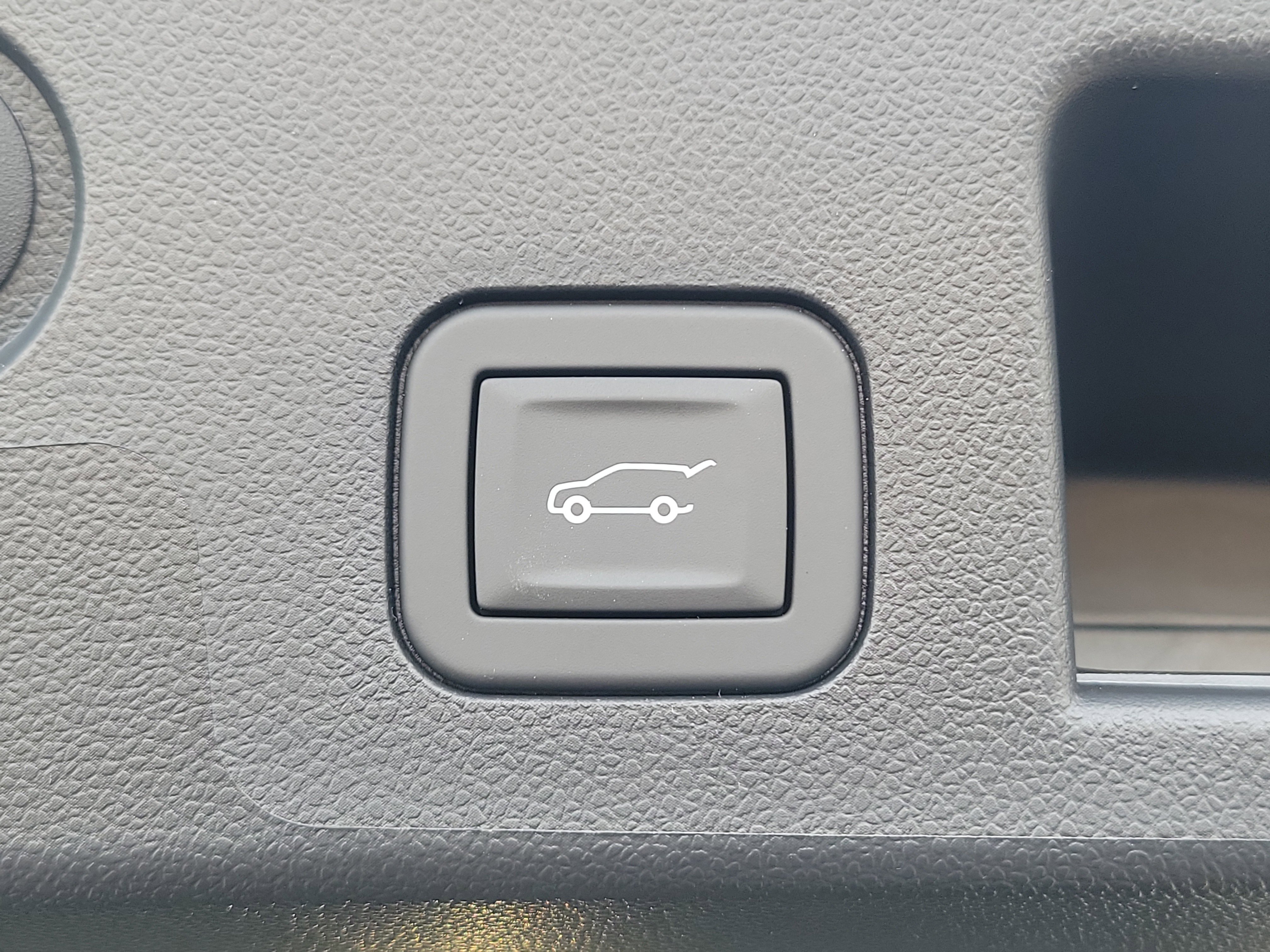 New 2026 GMC Terrain AT4 w/ Convenience Package III image 12