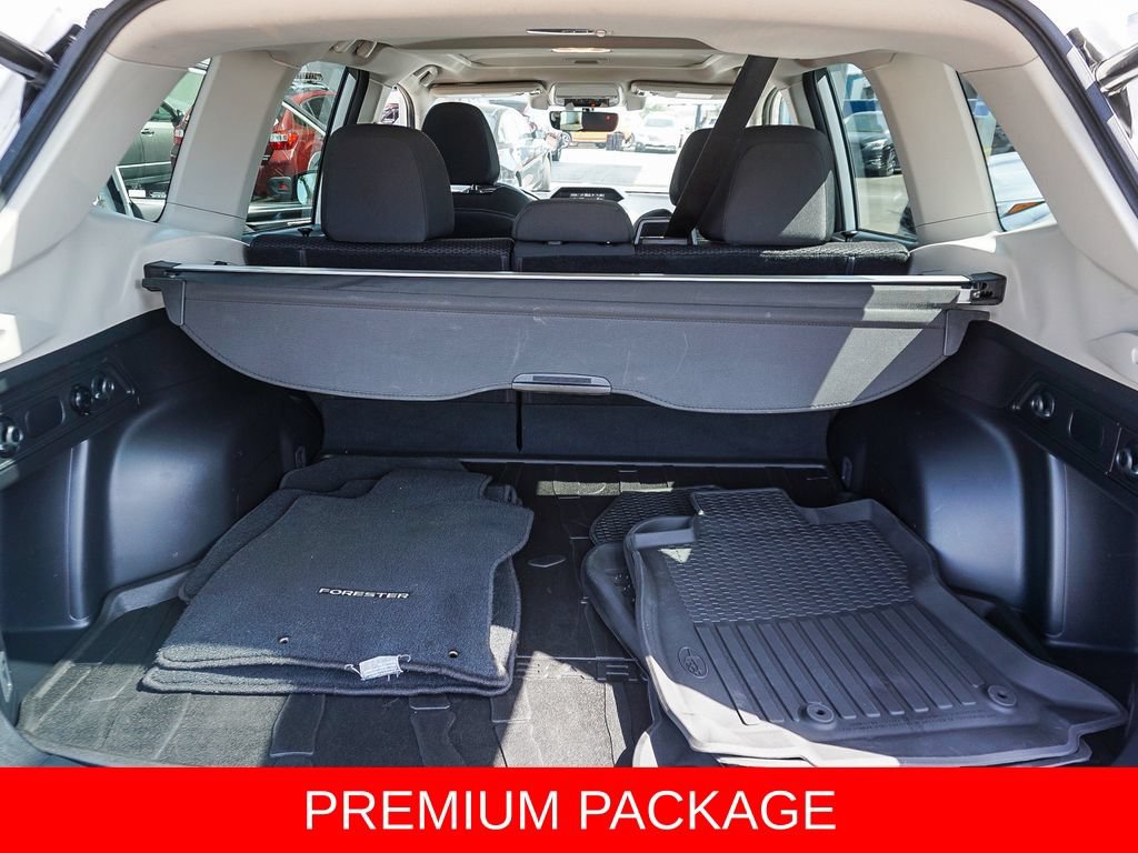 Used 2020 Subaru Forester Premium AWD/4WD image 24