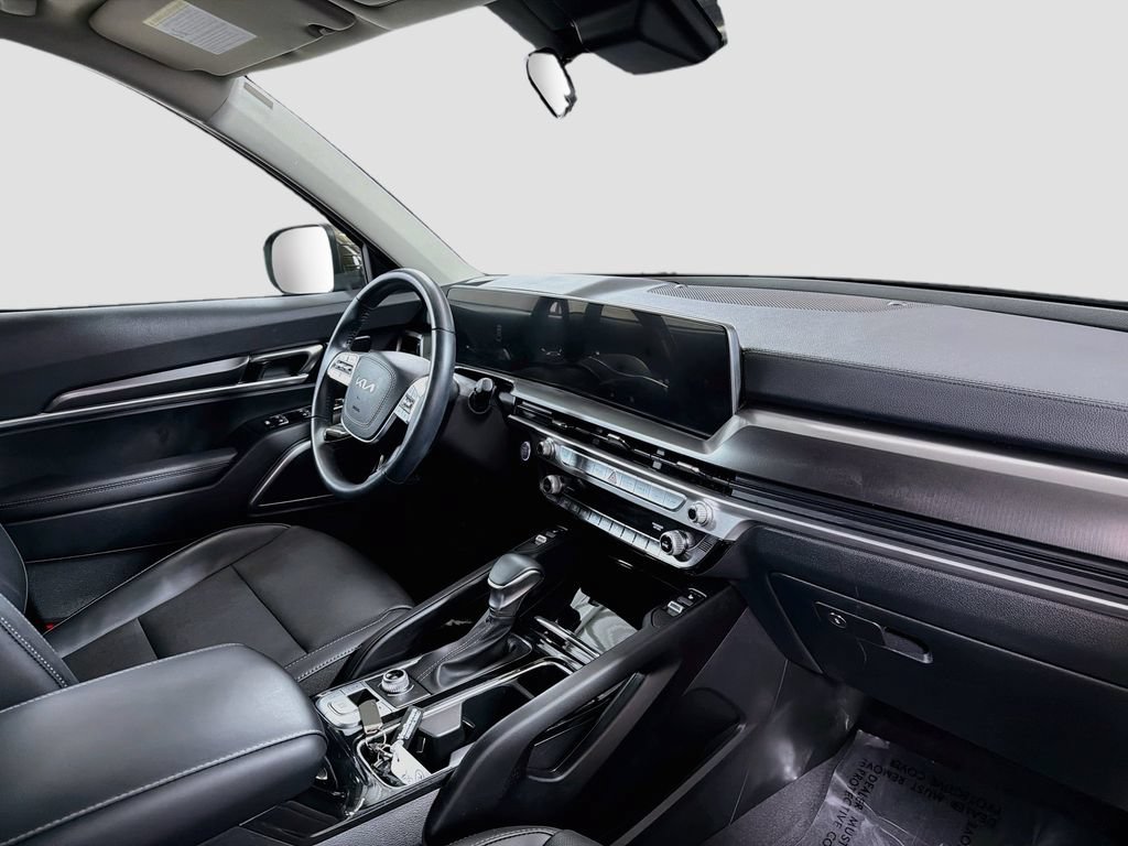 Used 2024 Kia Telluride S AWD/4WD image 32