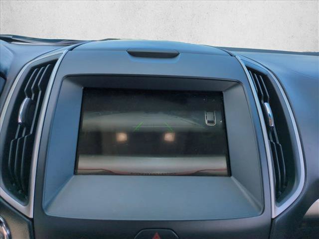 Used 2018 Ford Edge SEL w/ Equipment Group 201A FWD image 14