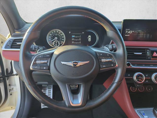 Used 2022 Genesis G70 3.3T Launch Edition RWD image 12