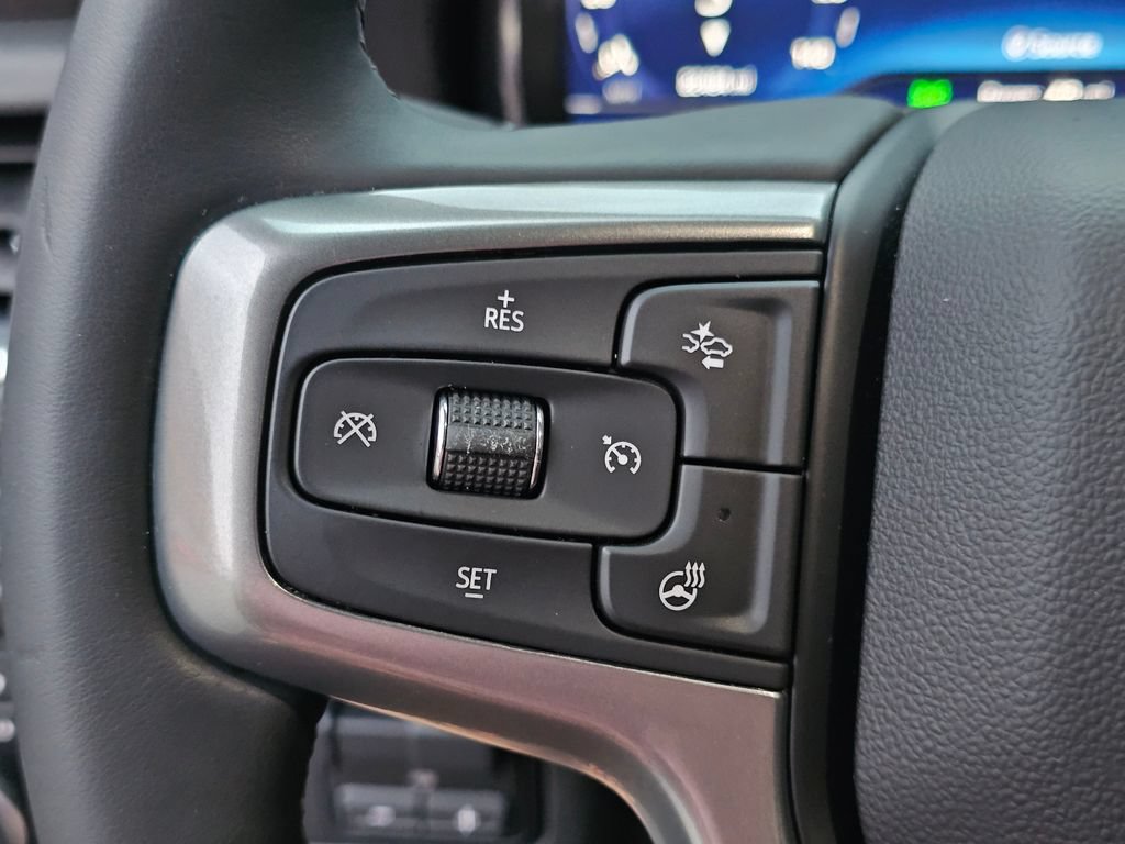 Used 2023 Chevrolet Tahoe Z71 w/ Z71 Off-Road Package AWD/4WD image 28