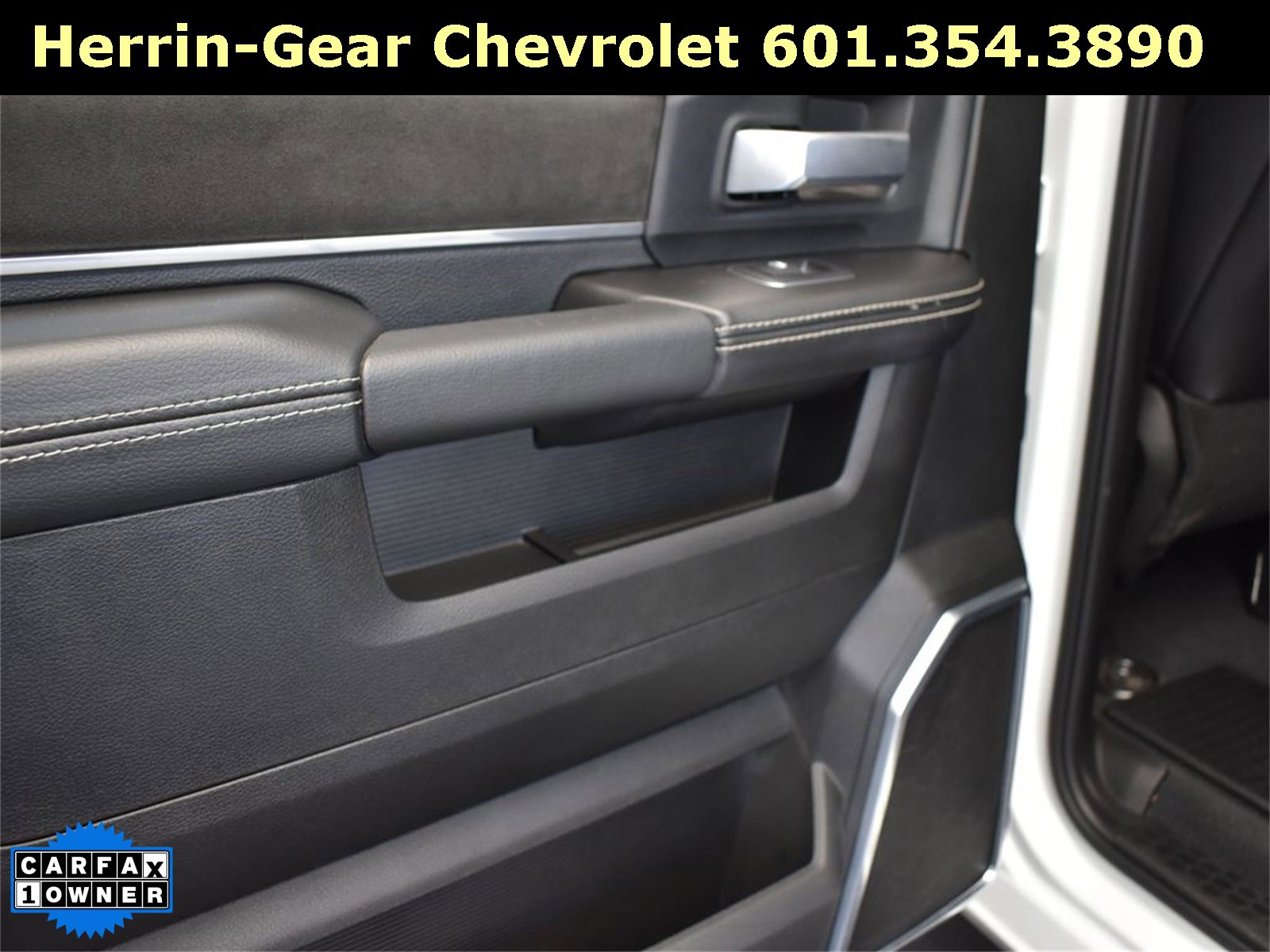 Used 2024 RAM 2500 Laramie w/ Safety Group image 15