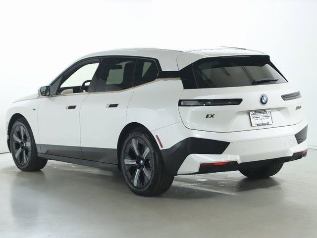 Certified 2023 BMW iX M60 w/ Executive Package AWD/4WD image 44