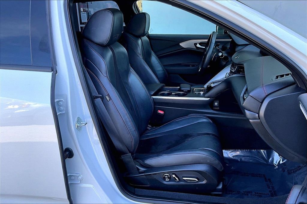 Used 2023 Acura TLX Type S image 29