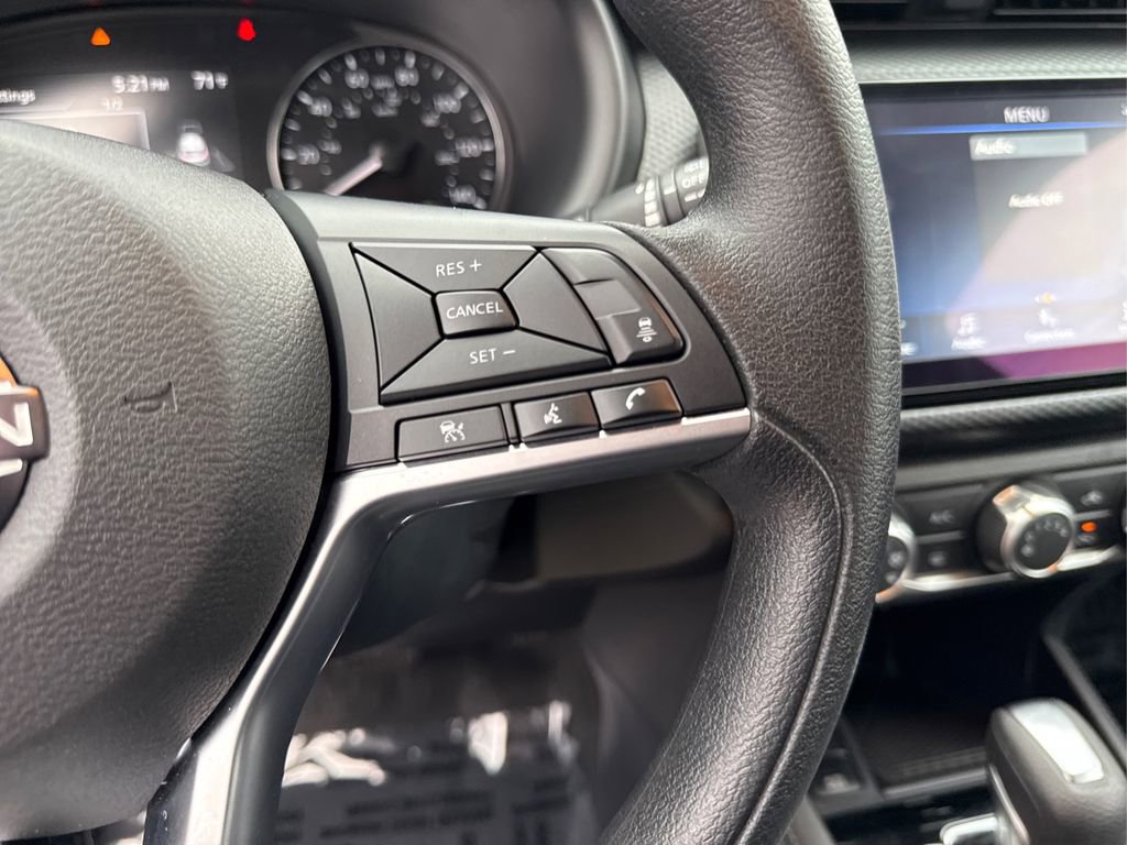Used 2024 Nissan Kicks SV image 27