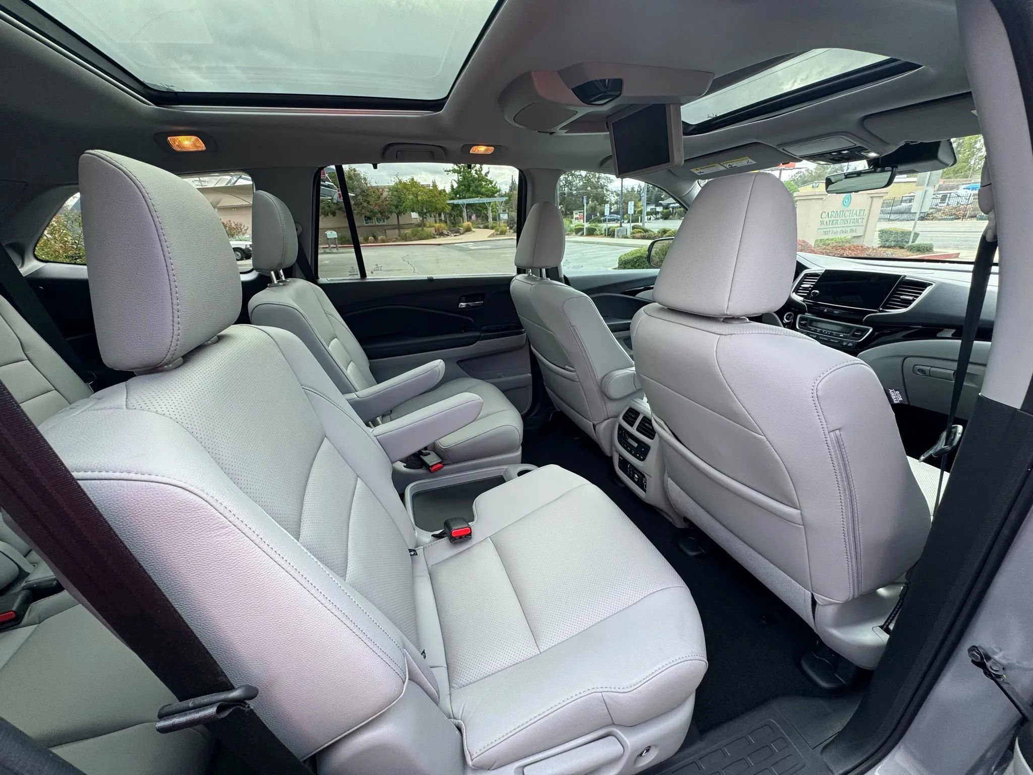 Used 2022 Honda Pilot Elite image 14