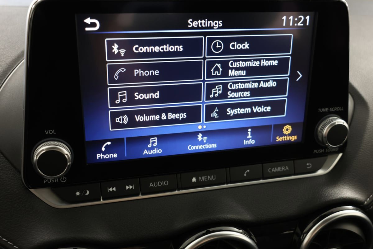 Used 2025 Nissan Sentra SV FWD image 47