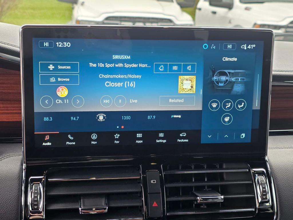 Used 2024 Lincoln Navigator Reserve image 23