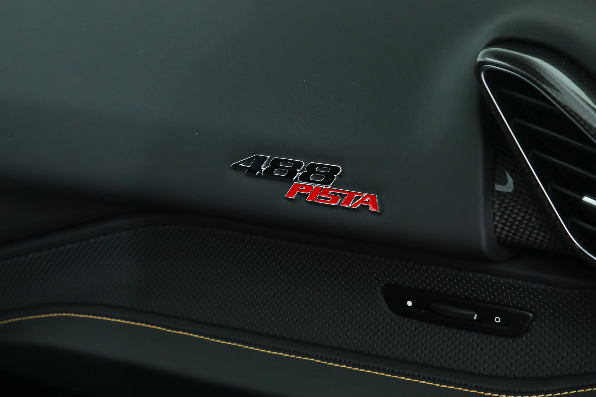 Certified 2020 Ferrari 488 Pista Coupe RWD image 21