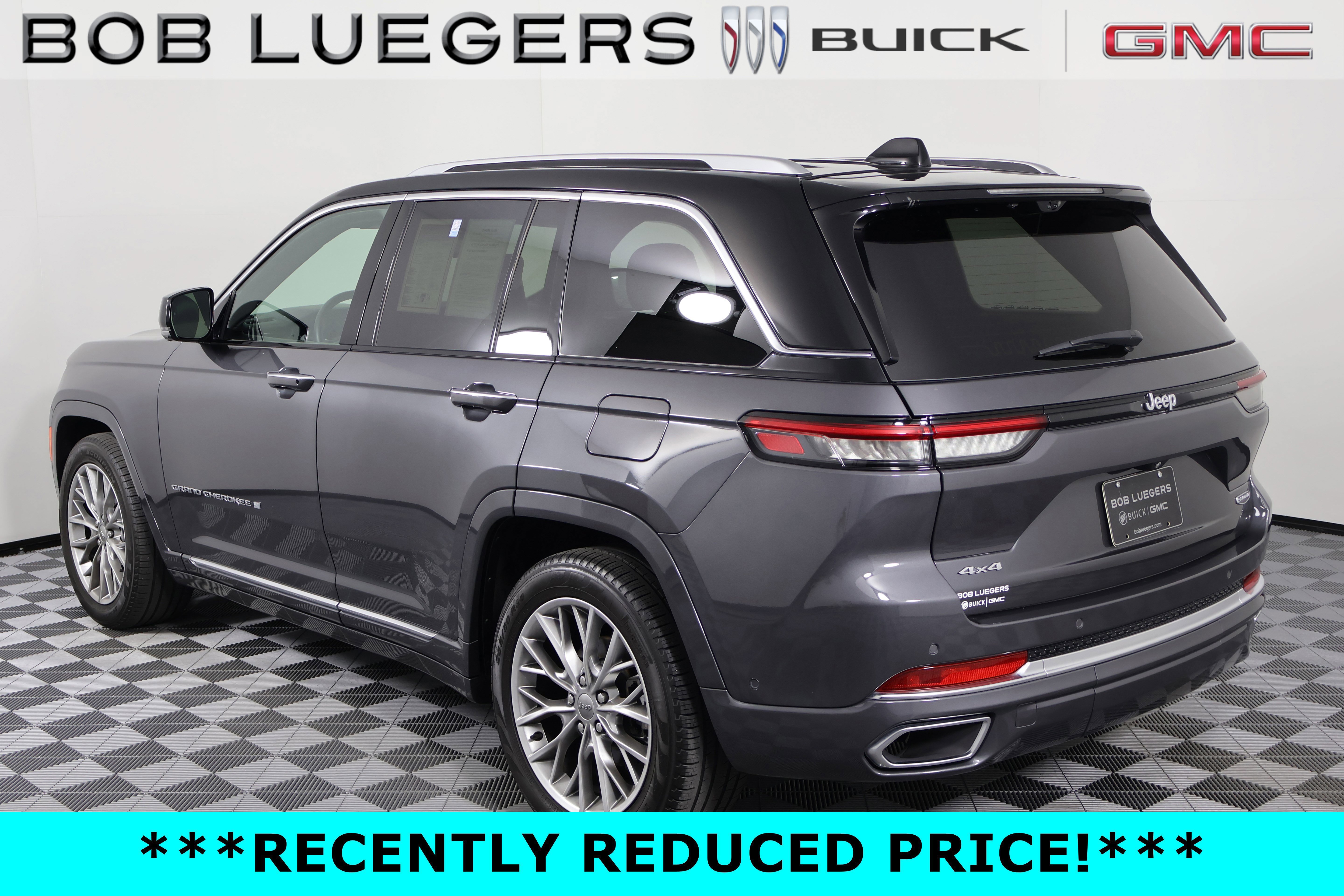 Used 2022 Jeep Grand Cherokee Summit w/ Adv Protech Group IV AWD/4WD image 6