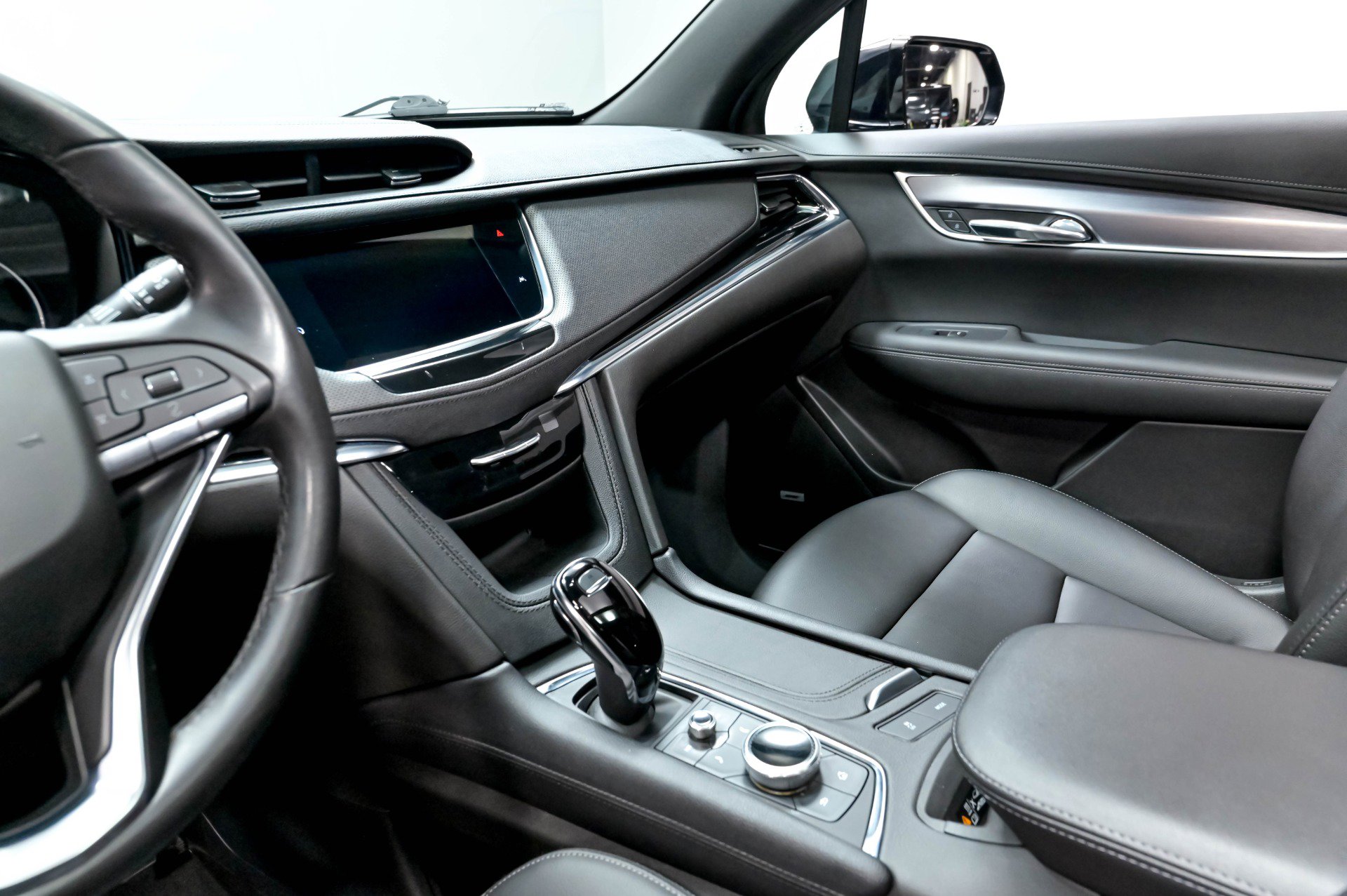 Used 2022 Cadillac XT6 Luxury FWD image 12
