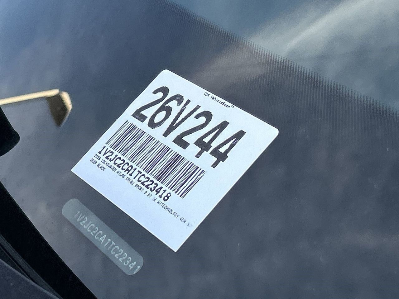 New 2026 Volkswagen Atlas Cross Sport SE image 29