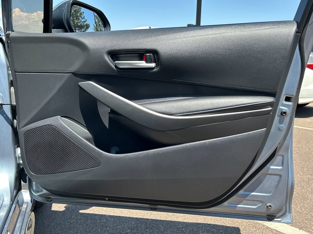 Used 2020 Toyota Corolla SE FWD image 28