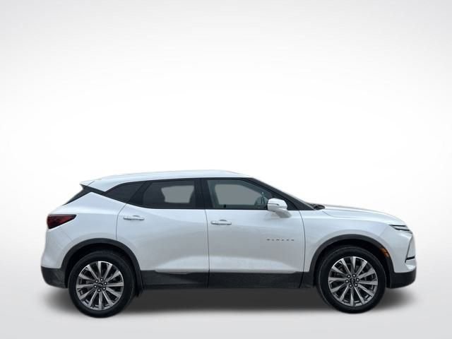 Certified 2023 Chevrolet Blazer Premier w/ Driver Confidence II Package image 18