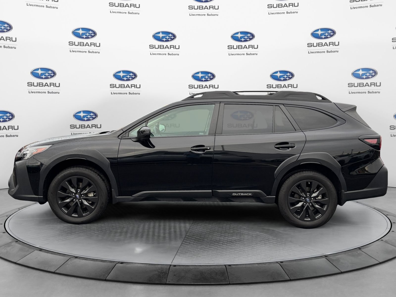 Used 2024 Subaru Outback Onyx Edition XT w/ Popular Package #2 AWD/4WD image 3