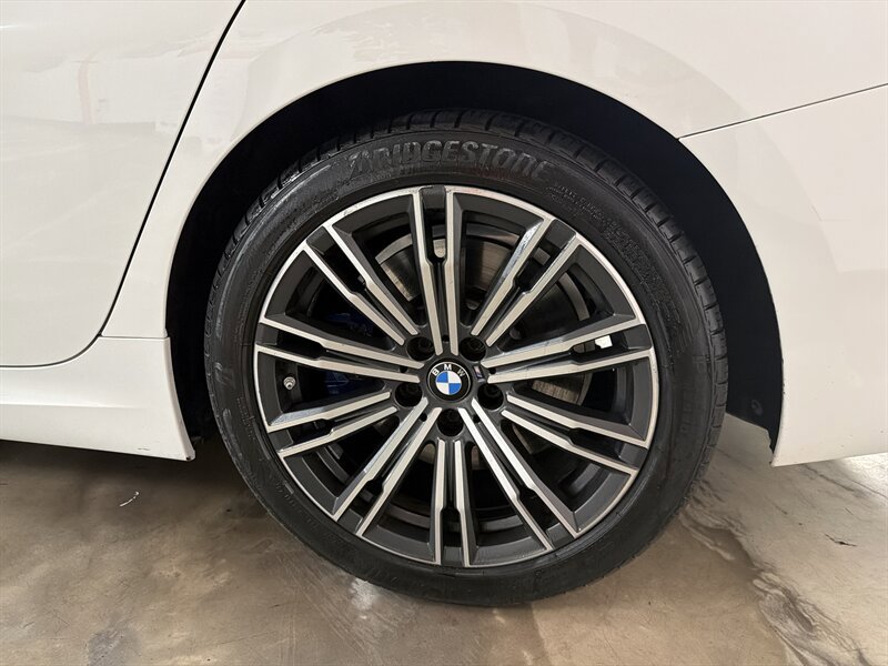 Used 2020 BMW M340i w/ Parking Assistance Package RWD image 8