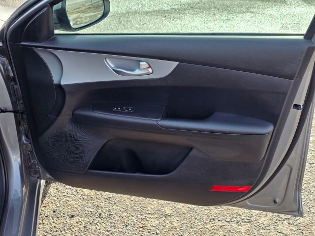 Used 2024 Kia Forte LXS image 17