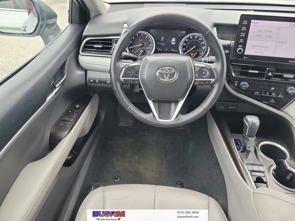 Used 2023 Toyota Camry XLE w/ Cold Weather Package image 8