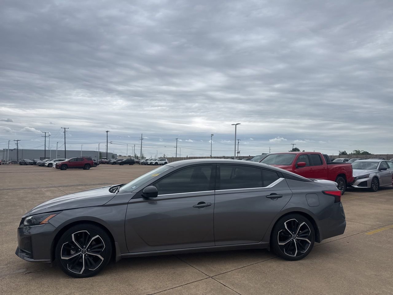 Certified 2024 Nissan Altima 2.5 SR FWD image 10