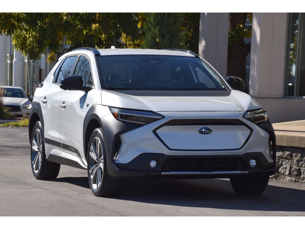 Used 2024 Subaru Solterra Limited w/ Limited Package image 2