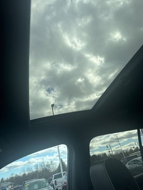 Used 2023 Chevrolet Traverse Premier w/ LPO, Floor Liner Package image 21