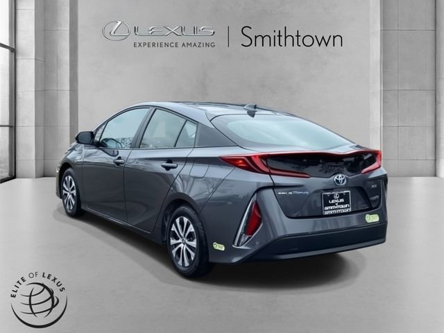 Used 2022 Toyota Prius Prime XLE image 8