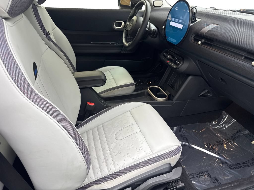 Used 2025 MINI Cooper S FWD image 38