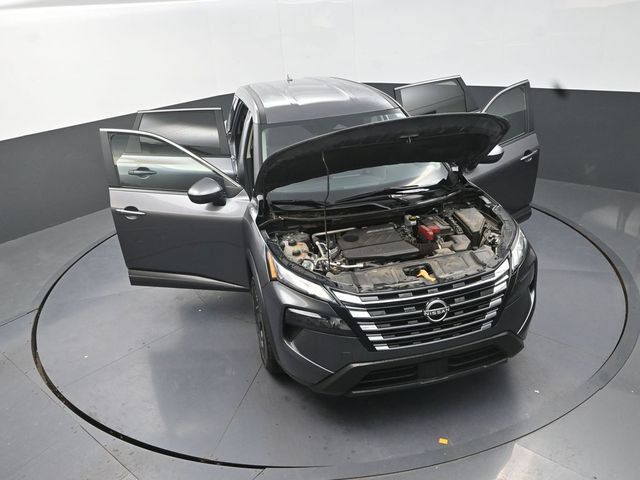 Used 2024 Nissan Rogue SV FWD image 40