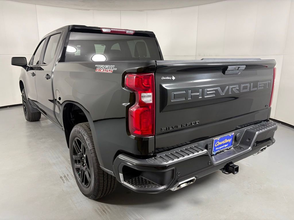 Used 2022 Chevrolet Silverado 1500 LT Trail Boss w/ Safety Package image 7