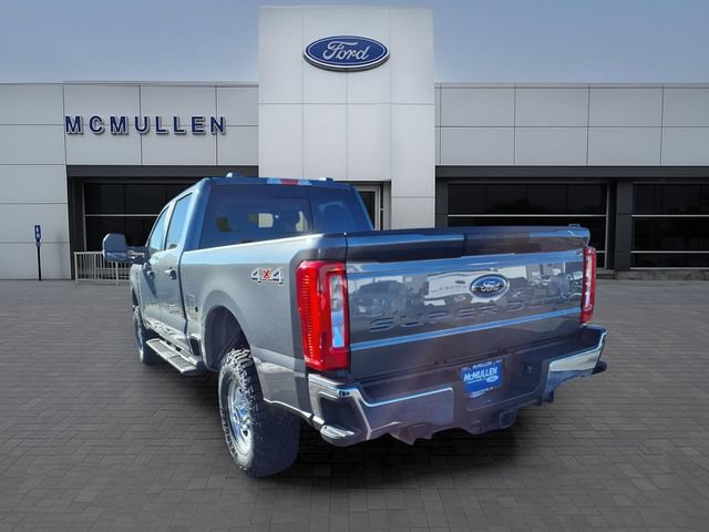 New 2026 Ford F250 XL w/ XL Off-Road Package AWD/4WD image 2