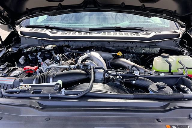 New 2026 Ford F250 Lariat w/ Black Appearance Package image 11