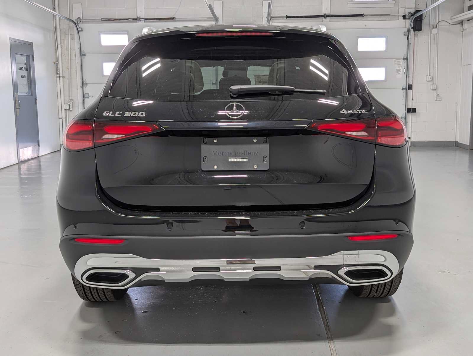 New 2026 Mercedes-Benz GLC 300 4MATIC image 8