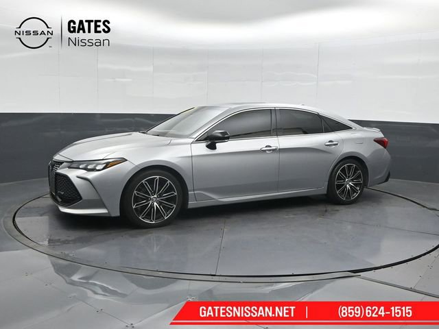 Used 2019 Toyota Avalon XSE FWD image 7
