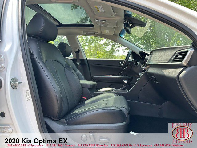 Used 2020 Kia Optima Premium image 14