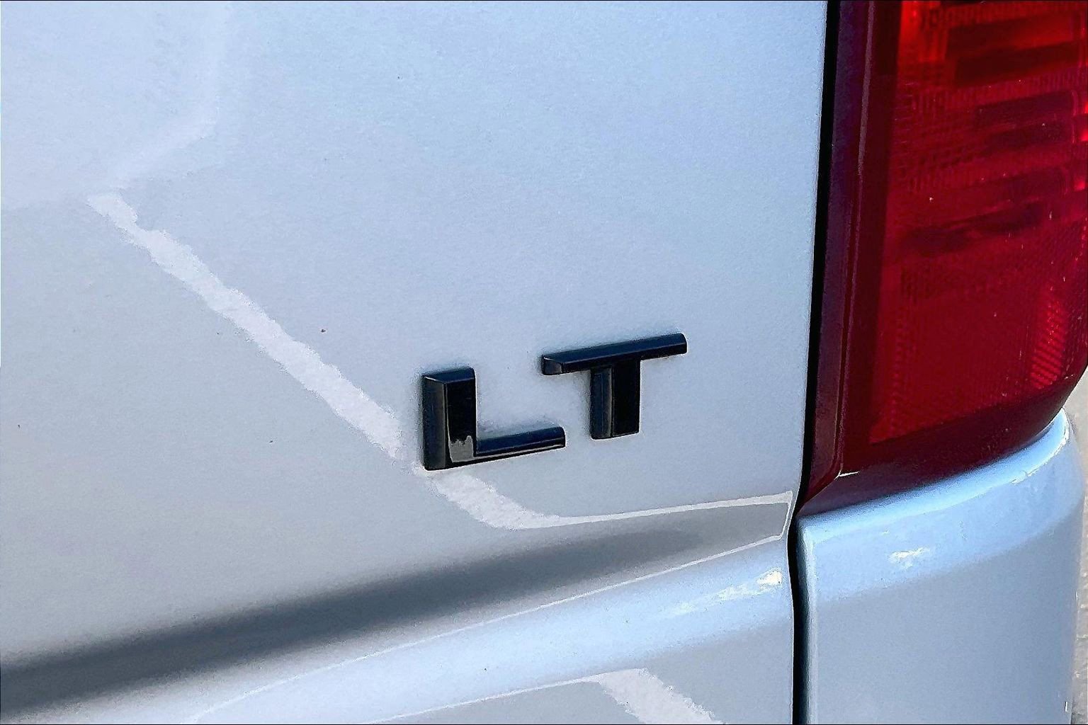 Certified 2022 Chevrolet Silverado 1500 LT w/ Safety Package image 8