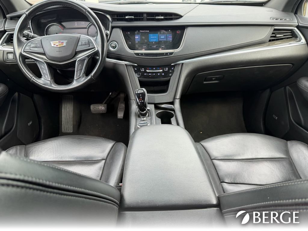Used 2022 Cadillac XT5 Premium Luxury image 19