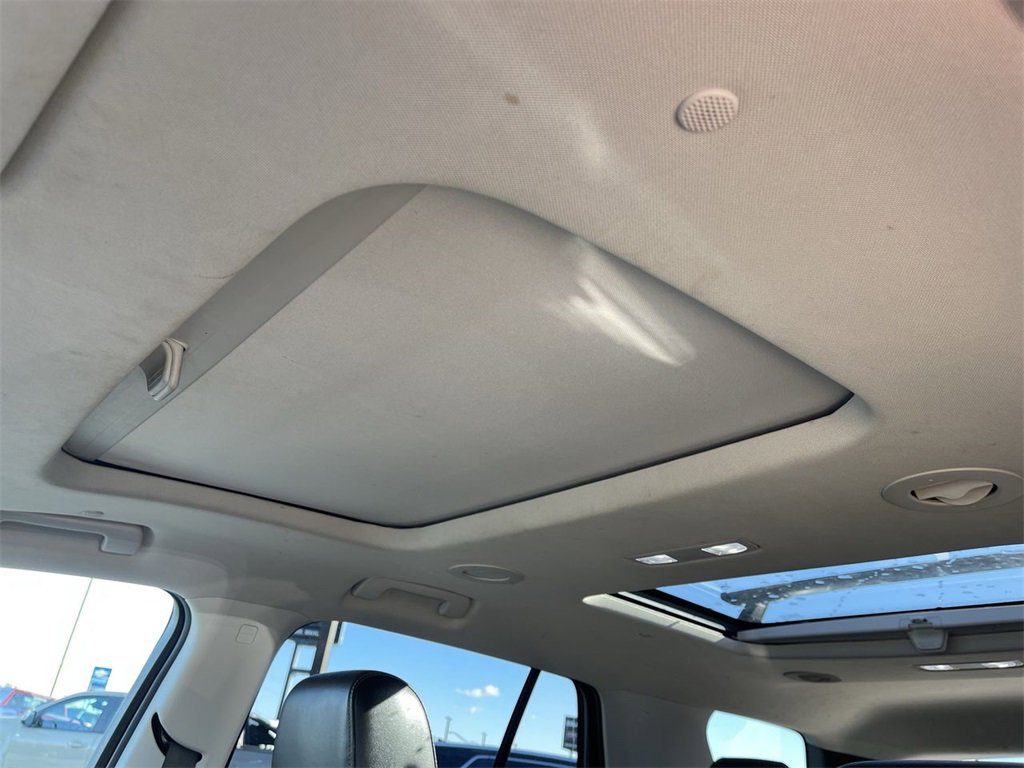 Used 2018 Chevrolet Traverse Premier w/ LPO, 'HIT The Road' Package image 22