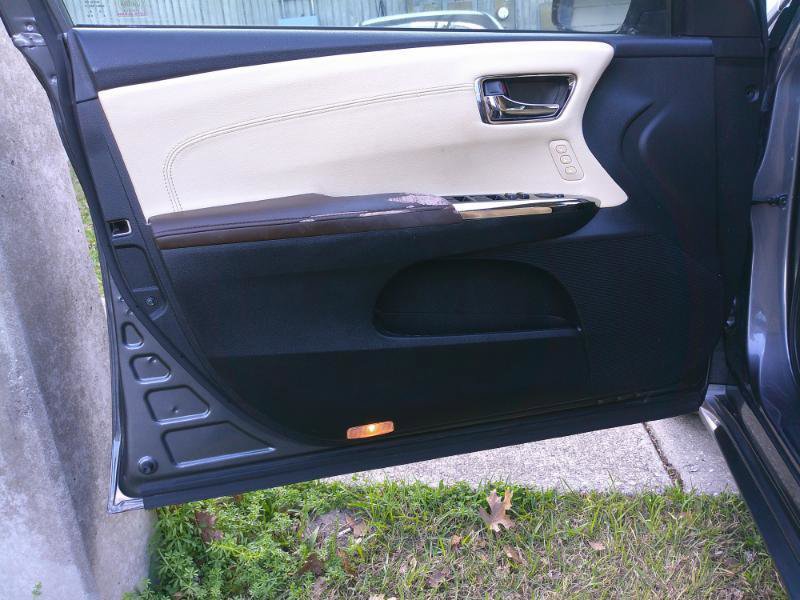 Used 2015 Toyota Avalon XLE Touring image 23