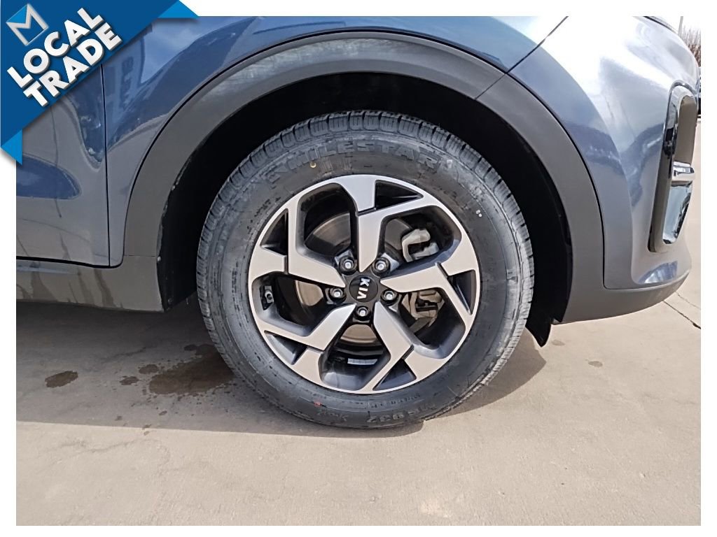 Used 2021 Kia Sportage LX FWD image 12